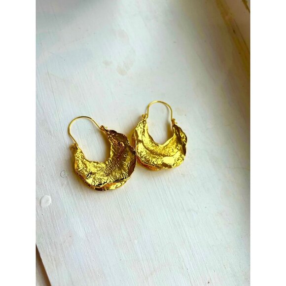 Big gold hoops vintage style gold earring chunky gold geometric gold earring - Picture 7 of 8